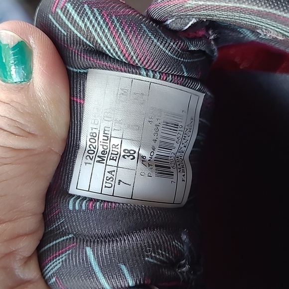 Ravenna 7 Brooks Athletic Shoes, W Sz 7 - Picture 9 of 9